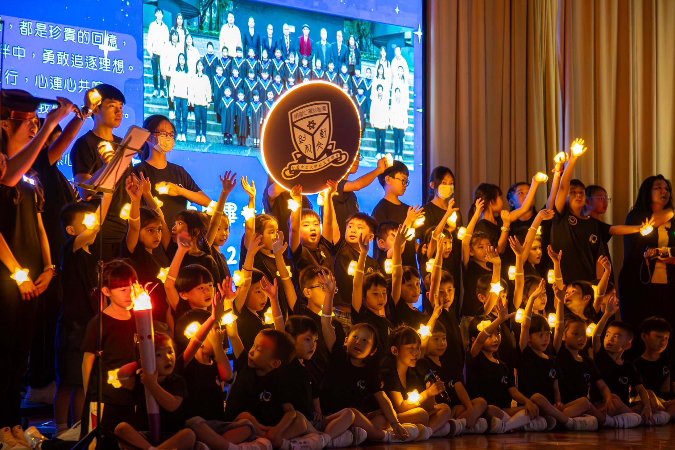 十周年校慶暨畢業頒獎典禮 10th Graduation and Awards Ceremony (24-25)
